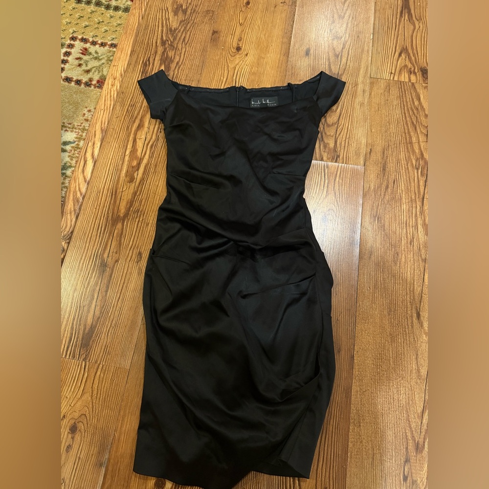 Nicole Miller size 6 rouched black cocktail dress